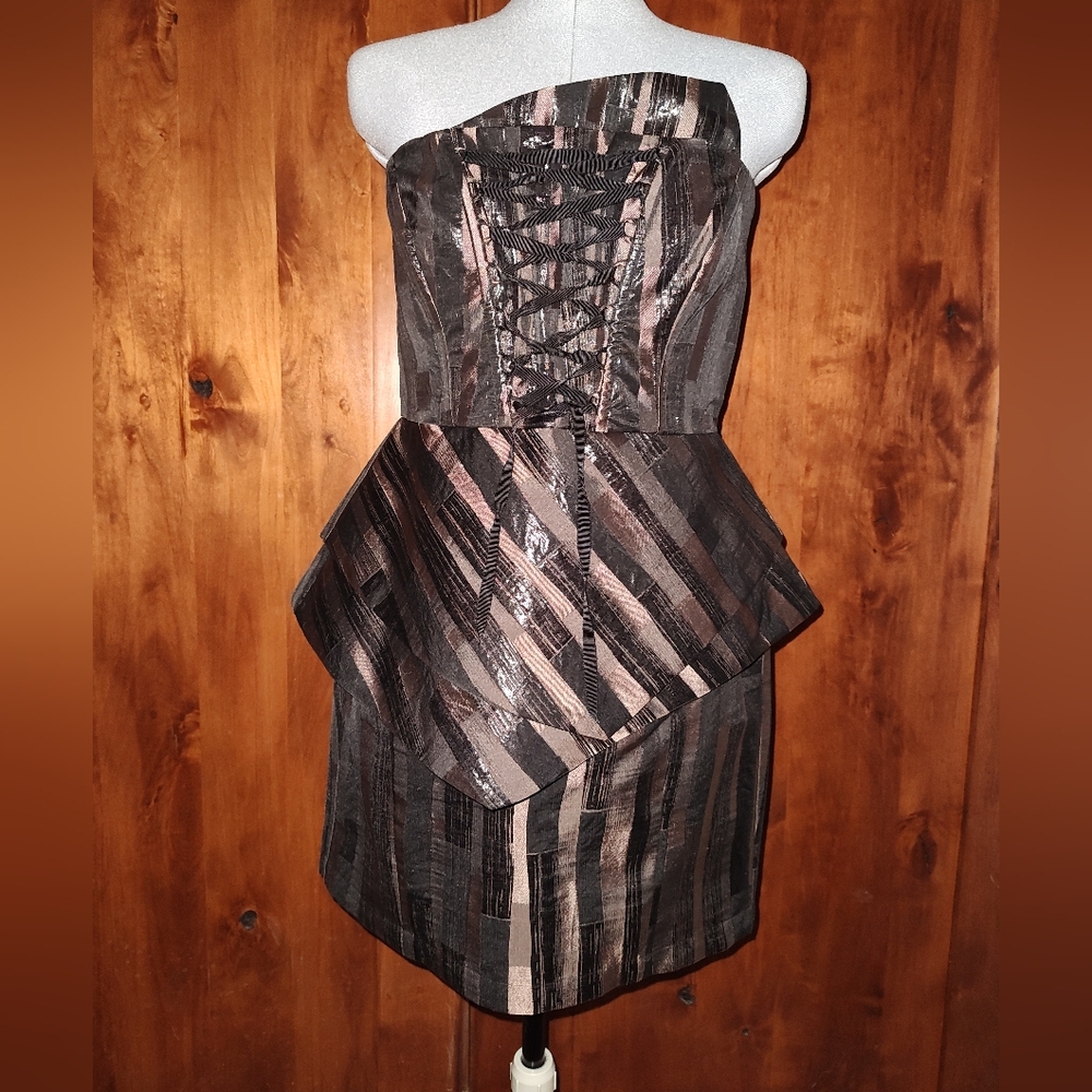 bebe metallic black bronze stripe lace up corset strapless peplum mini dress M